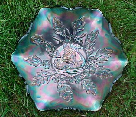 RARE Emerald Green Carnival Nesting Swan Bowl - Millersburg