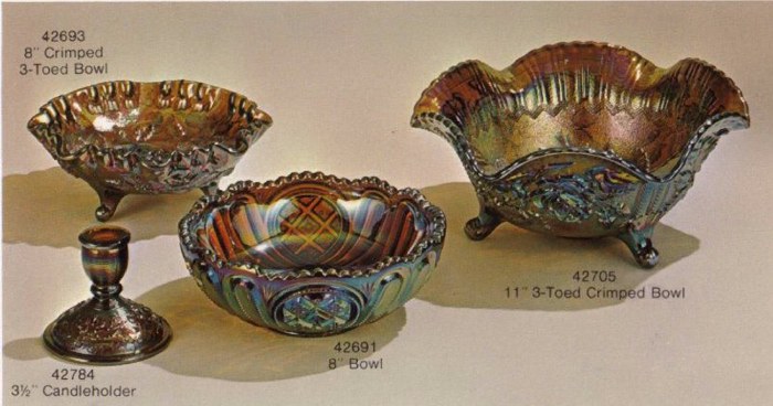 Imperial Amber Carnival Glass 1973 - 1975.  IG Marked.
