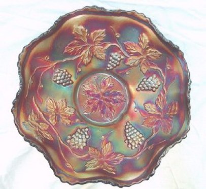 The same 9 inch Vintage bowl as it appears to the naked eye.