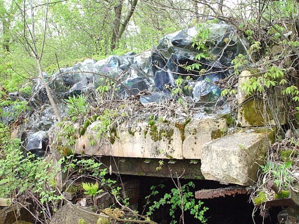 Glass vat at the Jenkins factory site in Arcadia, IN