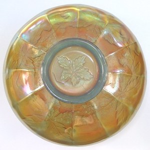 Reverse of Autumn Acorn