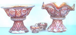 Ruth Herrington's FASHION Punch Bowl-(left) and Fruit Bowl-(right) Sets from a 2002 article.