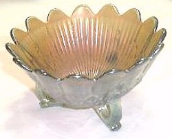 RAYED Interior of LEAF & BEADS NUTBOWL