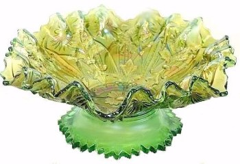 FLEUR DE LIS Dome Footed 9 in. Bowl