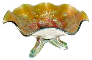DAISY and PLUME Candy Dish with BLACKBERRY Interior in Green.