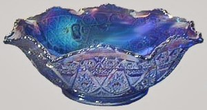 Reproduced Diamond Lace 9 in. Berry Bowl.