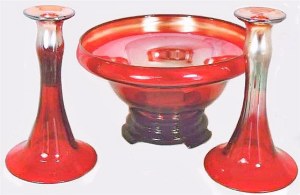 Diamond ROYAL LUSTRE Console Set in Red Mirror-like Finish..