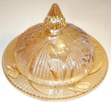 IRIS & HERRINGBONE Butter Dish. 5.75 in. diameter.