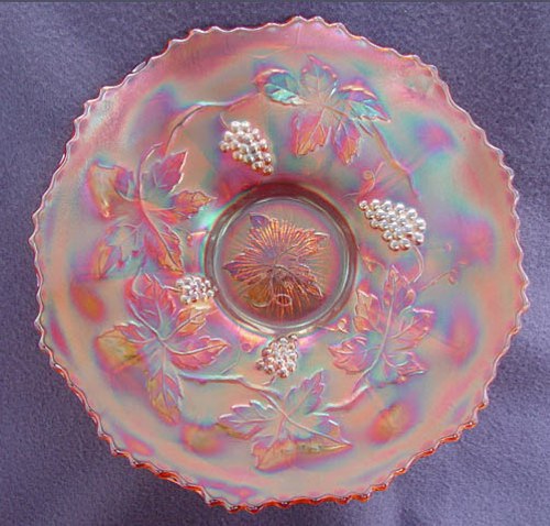 Marigold 6.5 inch plate with star - front view.