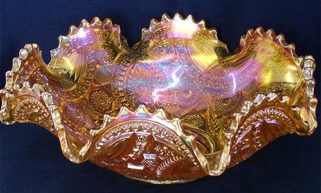 CRABCLAW 11 in. Bowl-Mgld.-Courtesy Seeck Auctions.