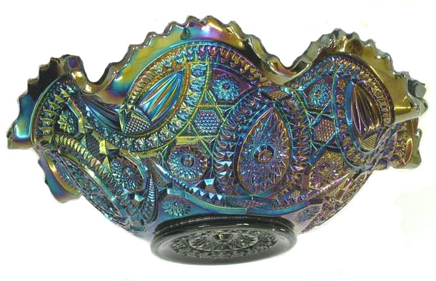 LONG HOBSTAR 10 in.  Fruit Bowl-Purple, Courtesy Seeck Auctions.
