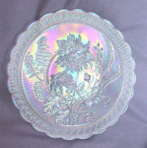 CHRYSANTHEMUM Chop Plate in White-Ribbed Ext.-new ones have smooth exterior