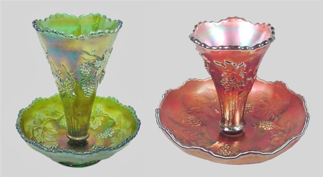 VINTAGE Epergne-Small size bowls with large 6 in. lily in green. The mgld. lily is the smaller size.