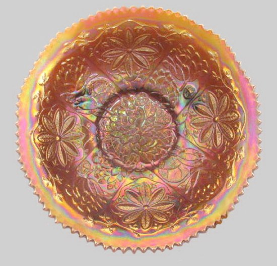 WATERLILY Bowl in Amethyst. 9 in. diam. Scarce shape & color