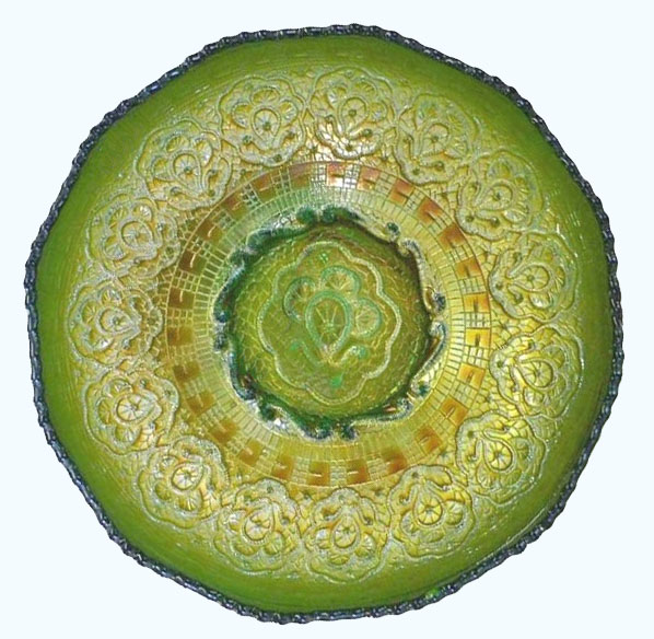 IC shape Green PERSIAN MEDALLION 10 in.