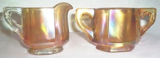 Peerless Colonial Sugar and Creamer Set - 1920's