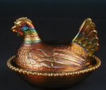 #1260 - Hen on Nest - gold carnival