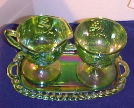 Green Carnival sugar, creamer, tray set