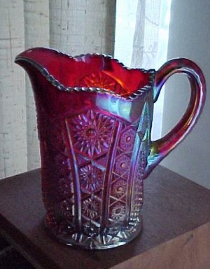 Red Heirloom 32 ounce Pitcher - indoor pic