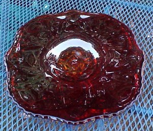 Red Heirloom 14 inch Plate, front