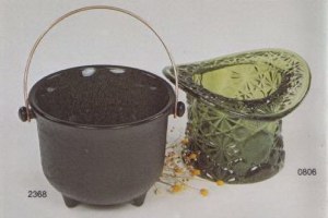 Daisy and Button Hats in milk glass and olive green as they appeared in the 1980 Indiana Glass catalog. 