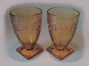 Daisy Tumblers in Amber