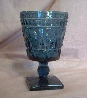 Park Lane Goblet in blue.